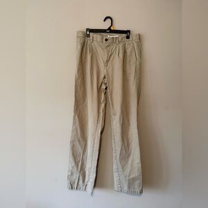 Amazon Essentials Khaki Pants